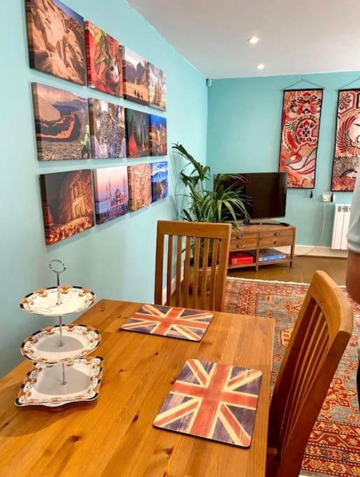 Traveller'S Rest - Cosy Cottage In Heart Of Wilton Солсбъри Екстериор снимка